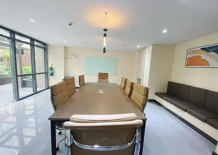 Holiday home 2-min Walk To Okada Near Airportmoa Wbalcony
