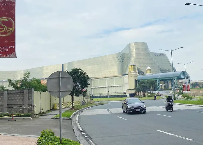 2-min Walk To Okada Near Airportmoa Wbalcony * Manila