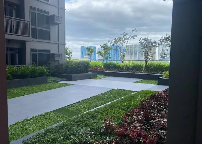 2-min Walk To Okada Near Airportmoa Wbalcony Holiday home