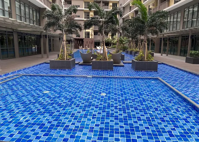 2-min Walk To Okada Near Airportmoa Wbalcony Holiday home Manila