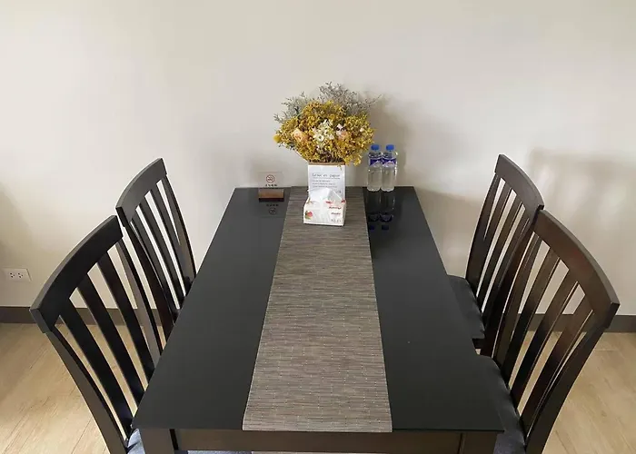 2-min Walk To Okada Near Airportmoa Wbalcony Holiday home Manila
