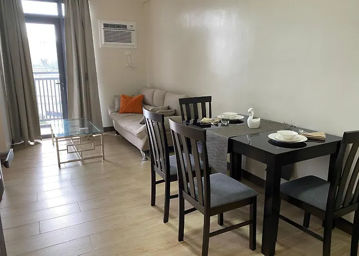2-min Walk To Okada Near Airportmoa Wbalcony Holiday home