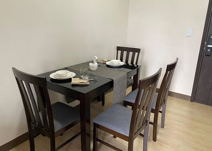 Holiday home 2-min Walk To Okada Near Airportmoa Wbalcony *
